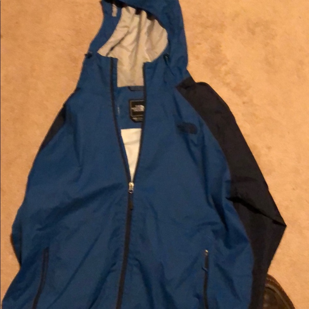 North face rain jacket - Picture 2 of 2